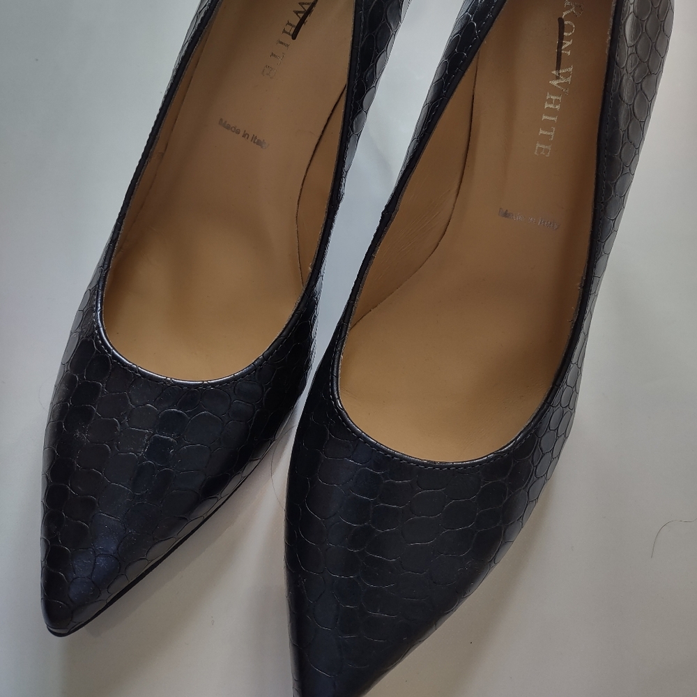 Ron white women's shoes size 8.5us or 39.5euro